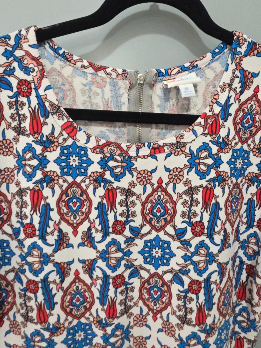 LuLaRoe Amelia Dress Multicolor Print – XL – Fit & Flare Midi with Pockets - Picture 2 of 10